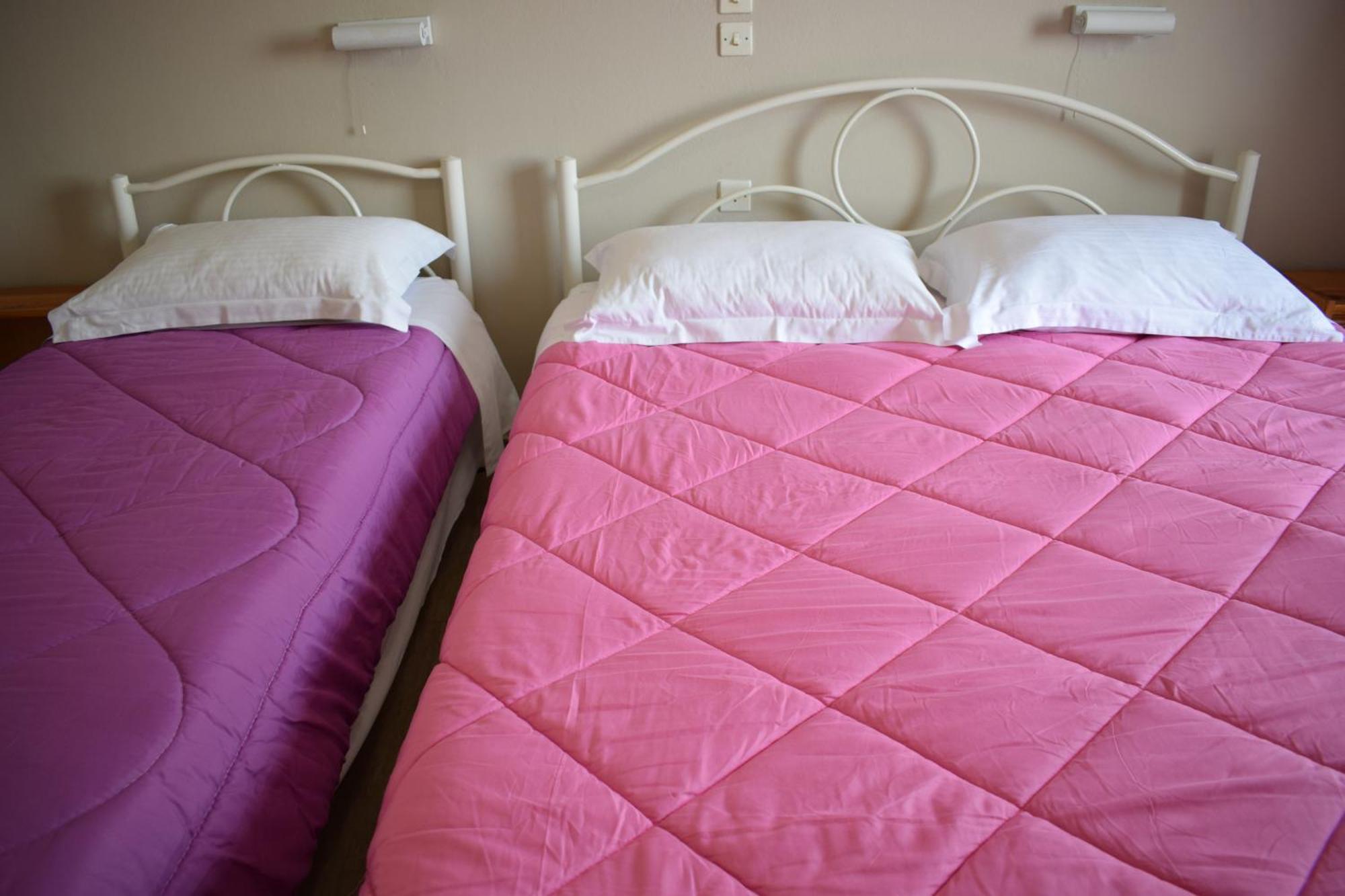 בניטסס Rising Sun Apartments & Studios חדר תמונה